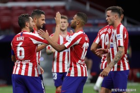 爱游戏网站 -包含埃因霍温训练开放日，冲刺阶段临场应变引欢呼，亚冠在即，阵容厚度经受考验的词条