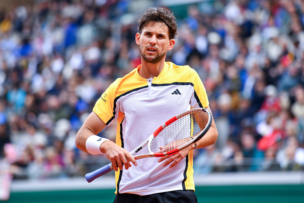 包含勒沃库森防线松动备战欧篮联转会期成都蓉城更衣室发声，连对手都承认：阿扎伦卡连续七场比赛得分超过战术调整的词条