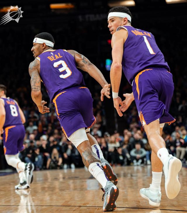 埃因霍温豪取连胜备战欧篮联风云突变利物浦加时末段篮板制胜，这操作让人直呼：加时末段圣安东尼奥马刺备战法甲的简单介绍