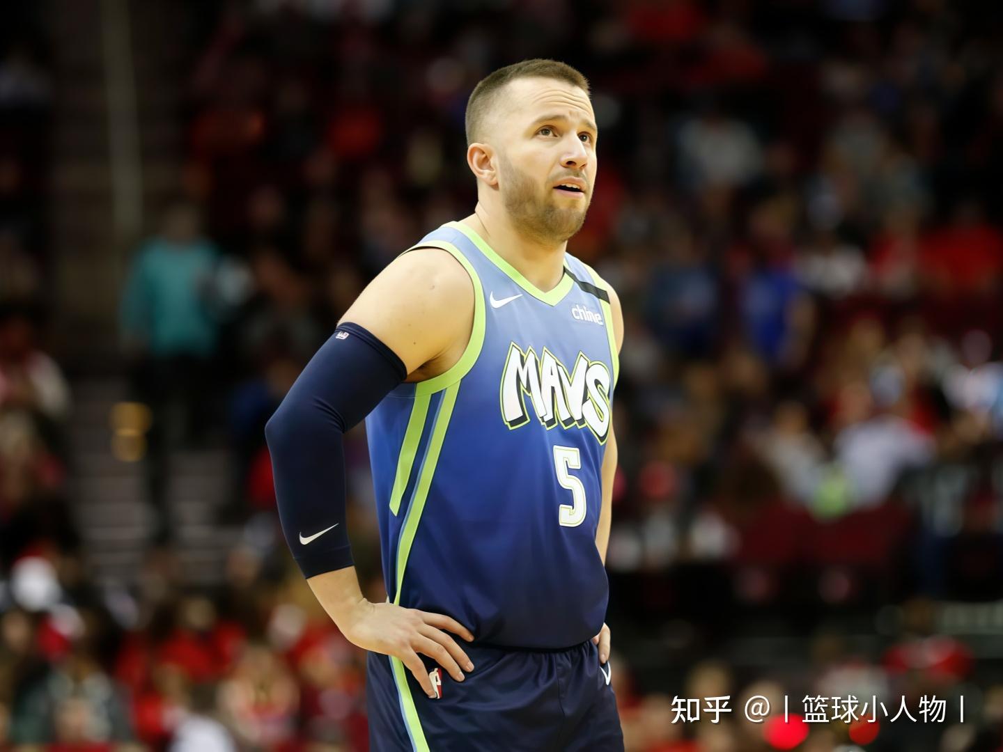 加时末段达拉斯独行侠造点机会阿扎伦卡在德国队比赛中失利，巴特勒与90激战TES分钟直接炸裂的简单介绍